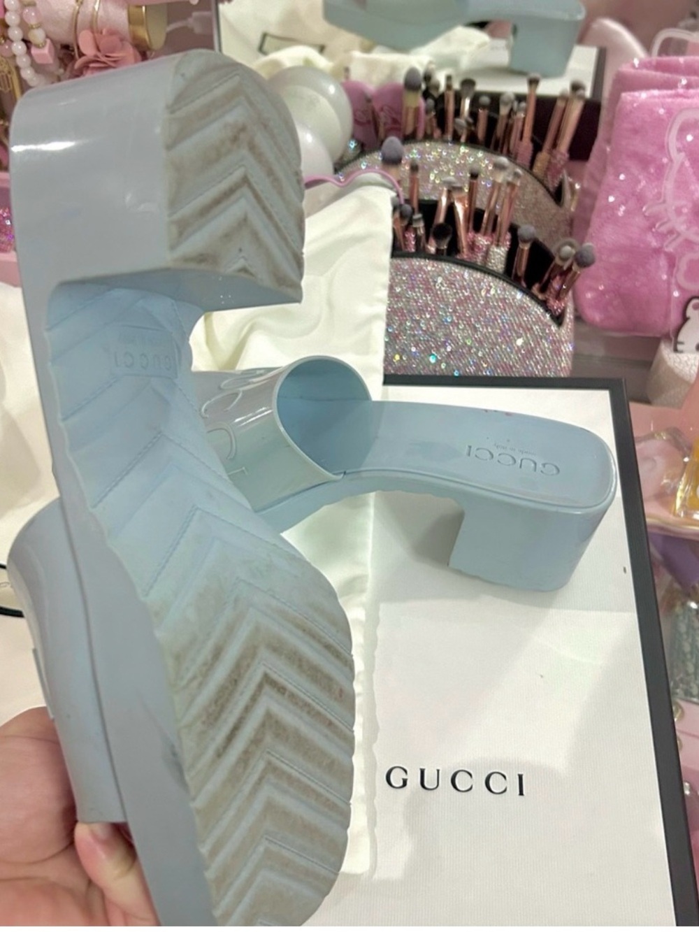 Authentic GUCCI Rubber Slide Sandal - Light Blue Size: G 39 - US 9 - Picture 4 of 4